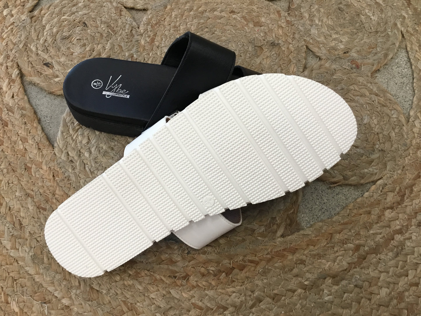 Sandal Leather Strap Silver Clip