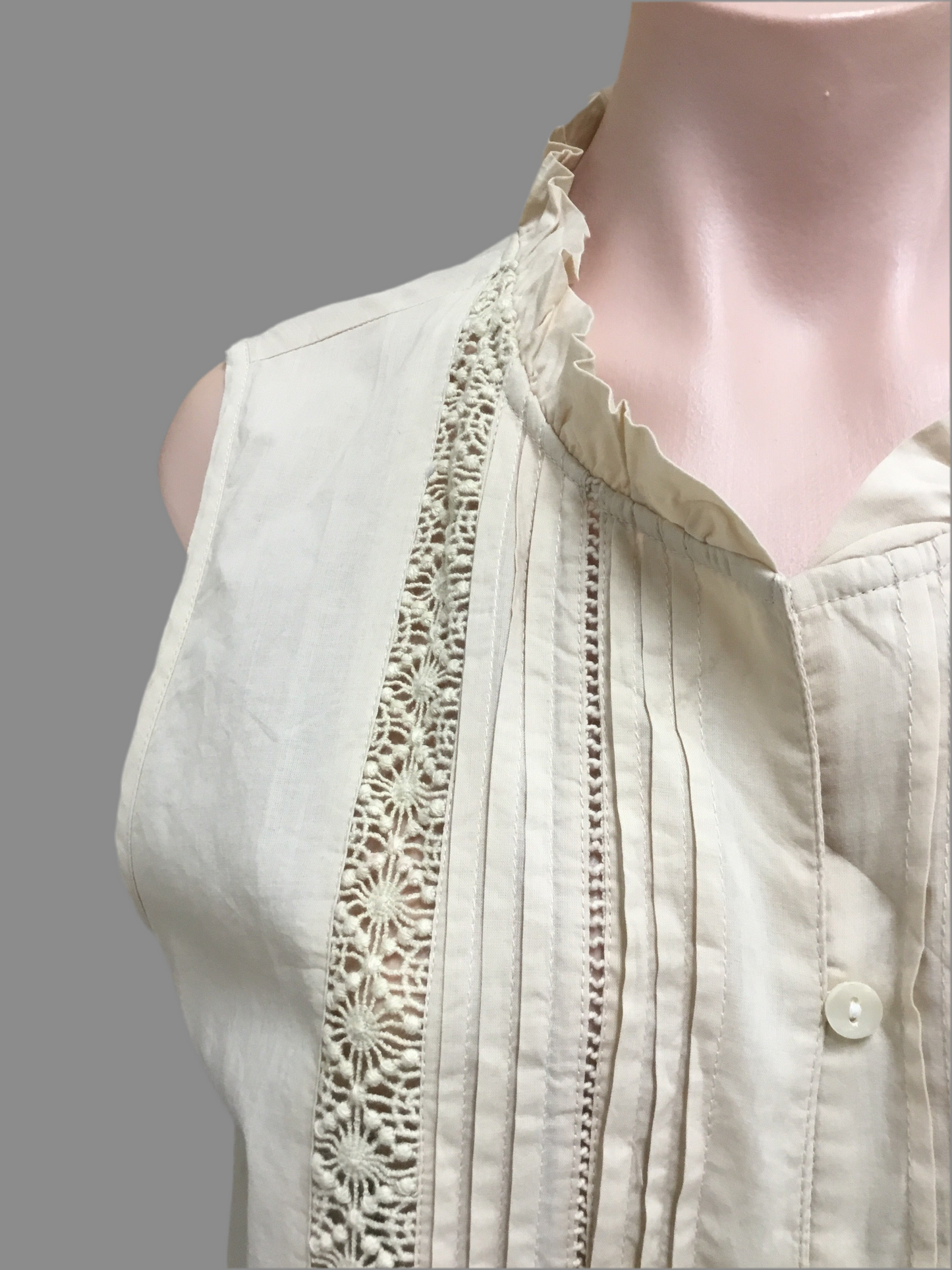 Latte Lace Trim Sleeveless Shirt