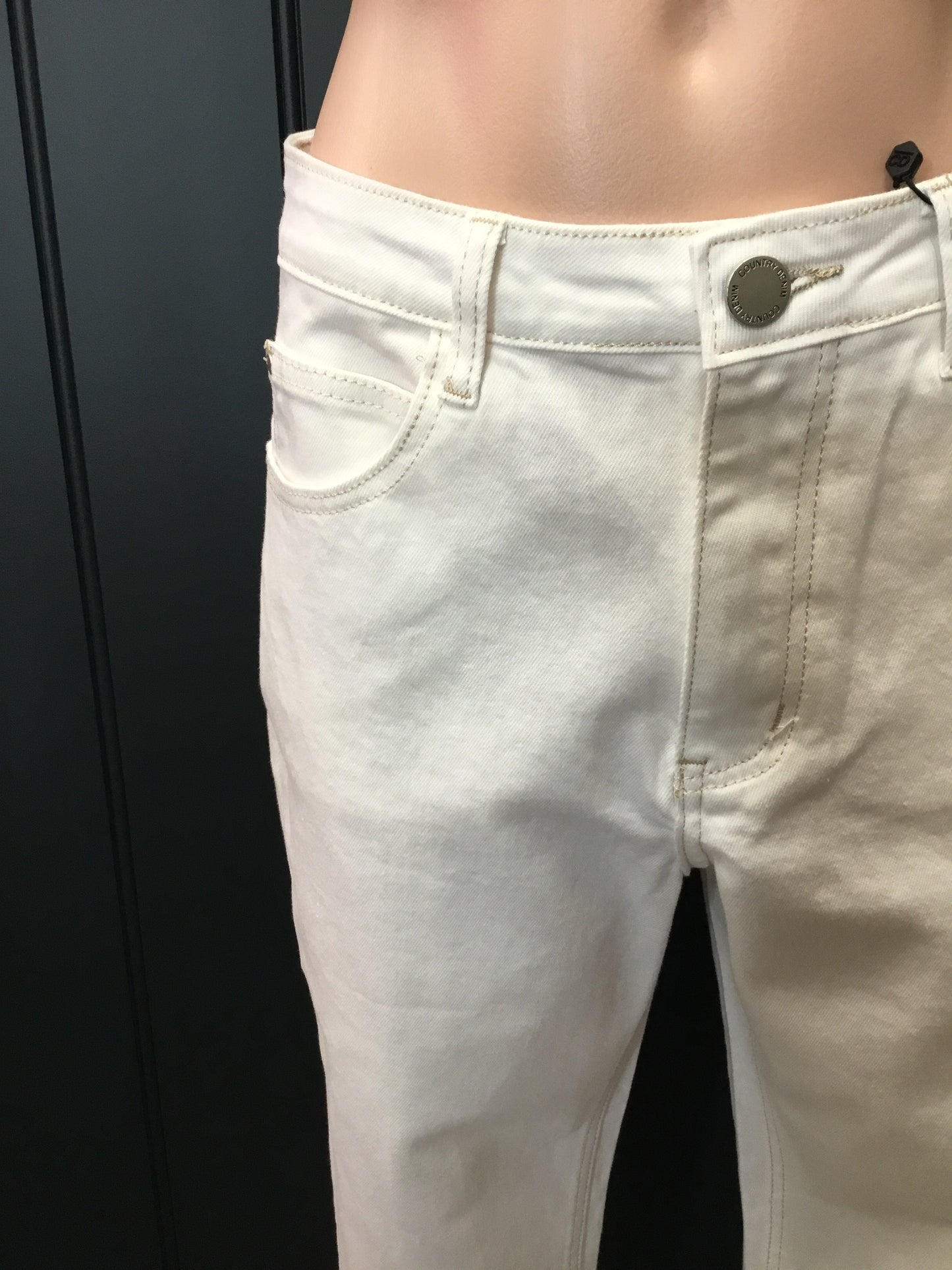 White Denim Jeans - Relaxed Fit