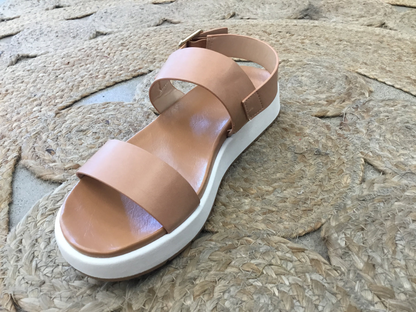 Sandal Two Loop with Buckle Shoe