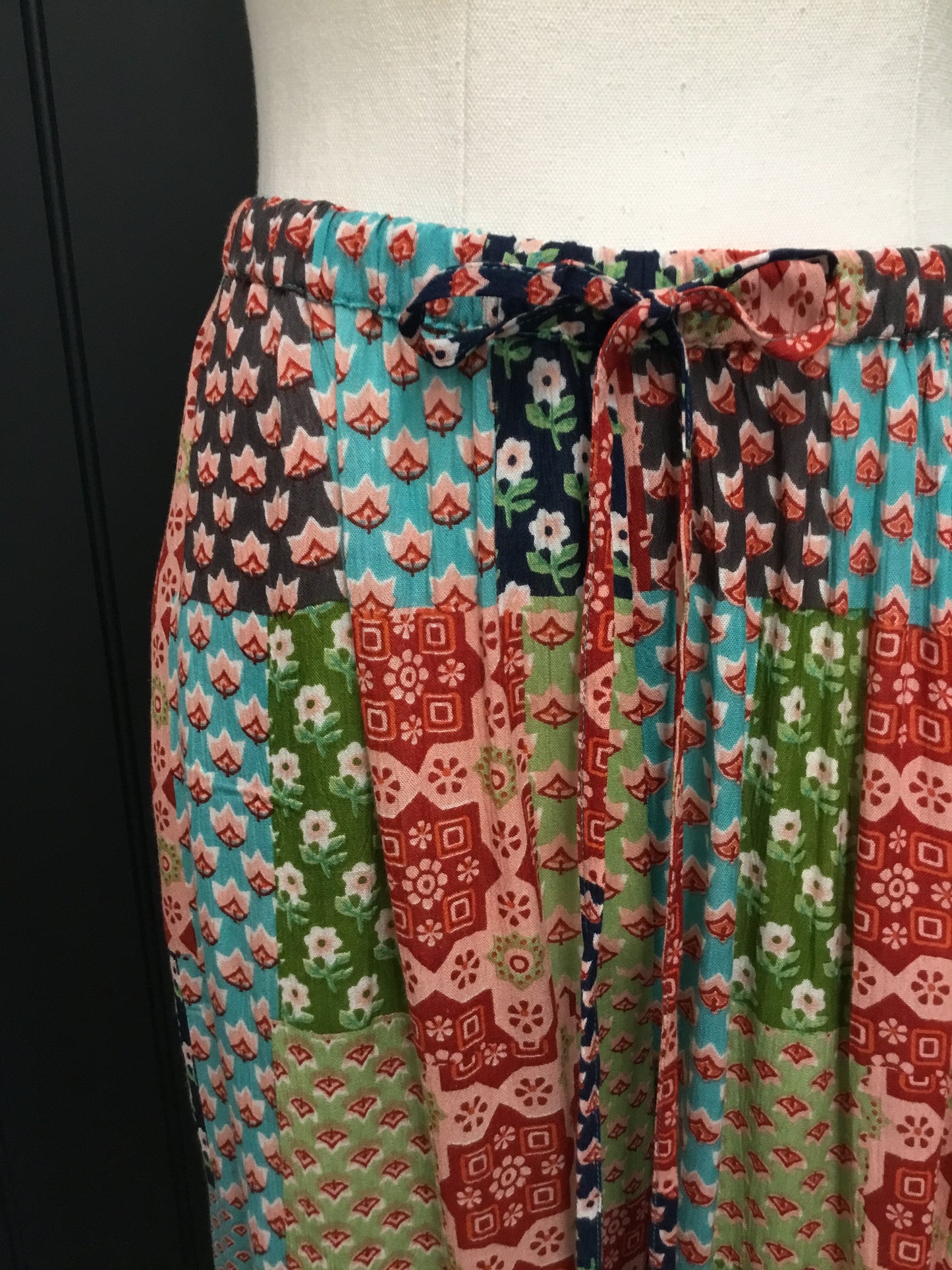 Love Patch Drawstring Pants