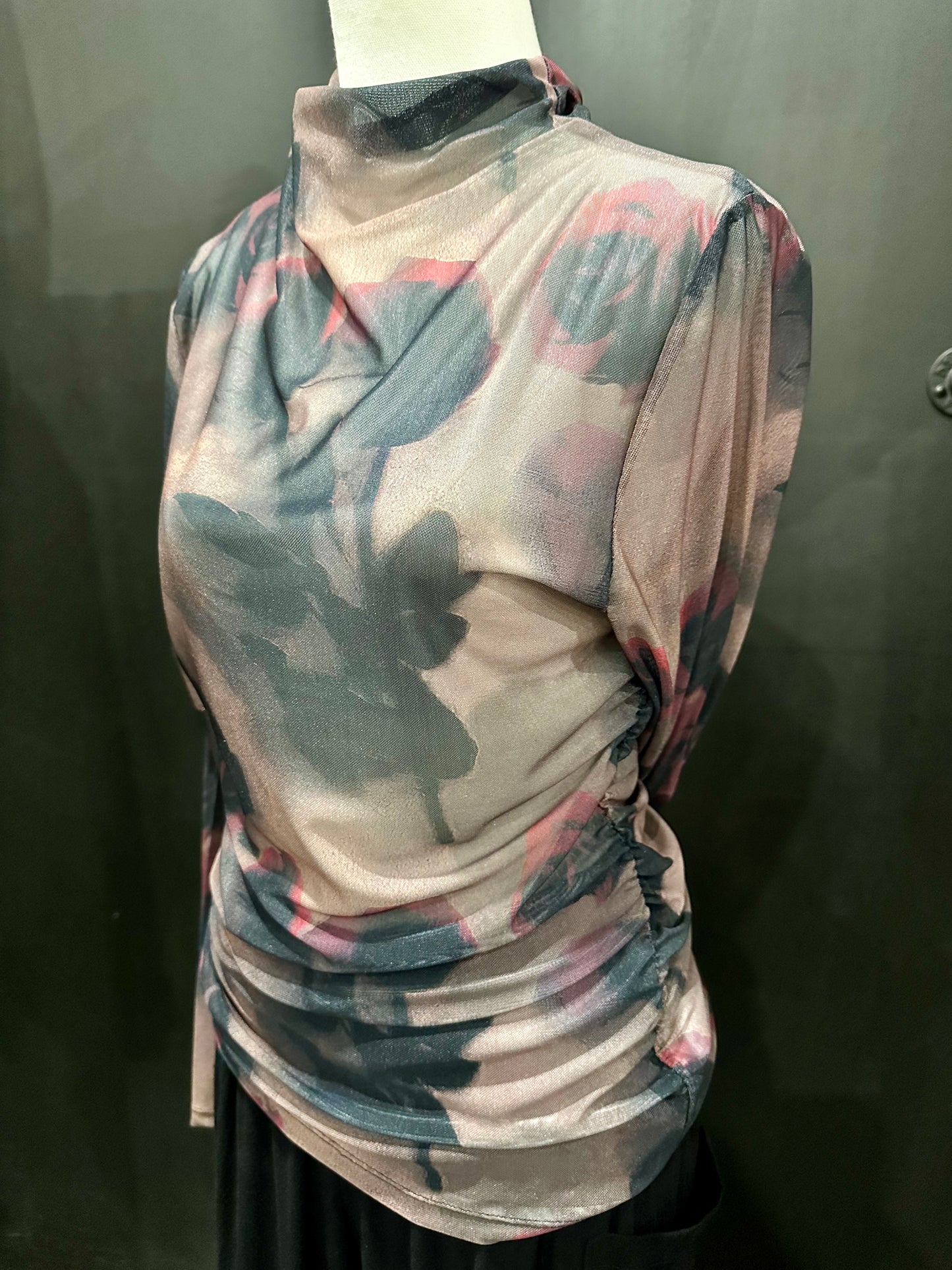 Winter Rose Top